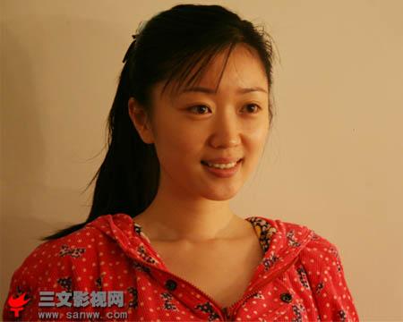  p>焦璇,女,新锐演员.