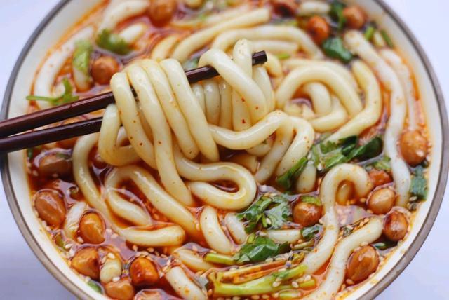 家庭版酸辣土豆粉酸辣可口爽滑劲道自己做干净又省钱