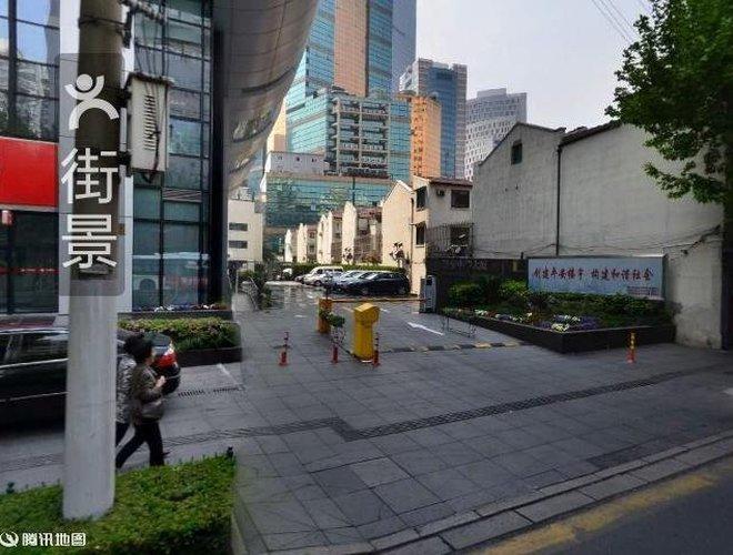 5 分 地址:静安区北京西路1701号静安中华大厦 网友评论 默认排序时间
