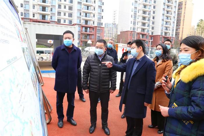 广安武胜县县委副书记,代理县长陈俊楠一行赴东方红幼儿园调研视察