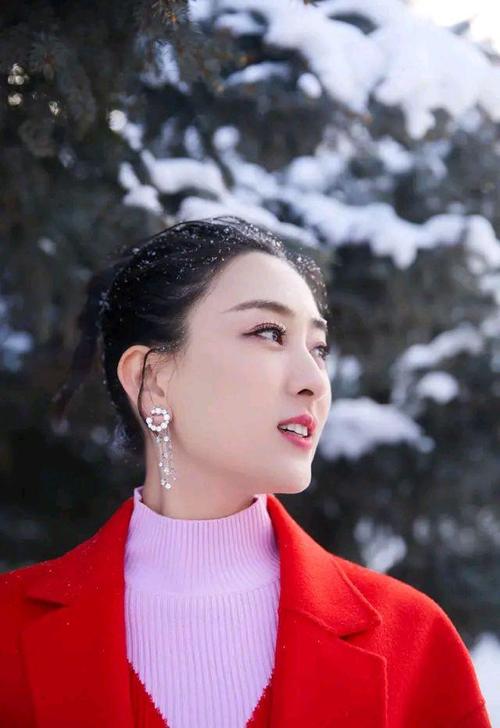 马苏精美壁纸:身姿曼妙,气质优雅!