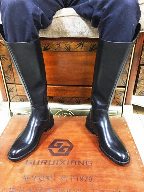 马靴还是很帅气的