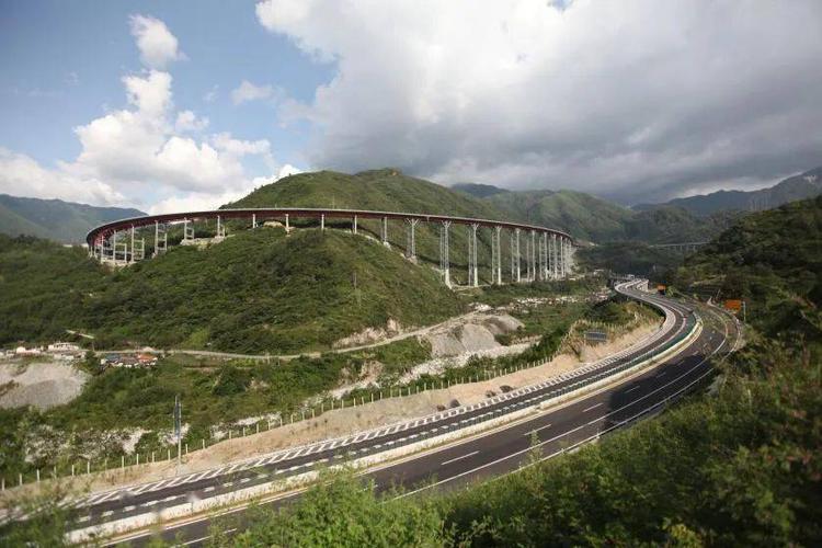 干海子特大桥全貌