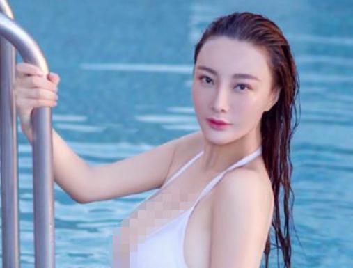 《一路向西》王李丹妮,近照身材依旧,可这几年经历让