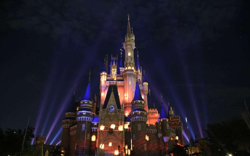 东京迪士尼城堡焰火晚会