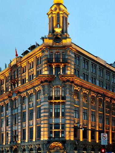 这片建筑群是,上海的标志建筑群,解密万国建筑群四