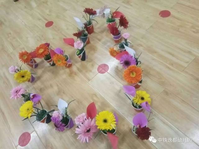 做好的花也可以摆出好看的形状