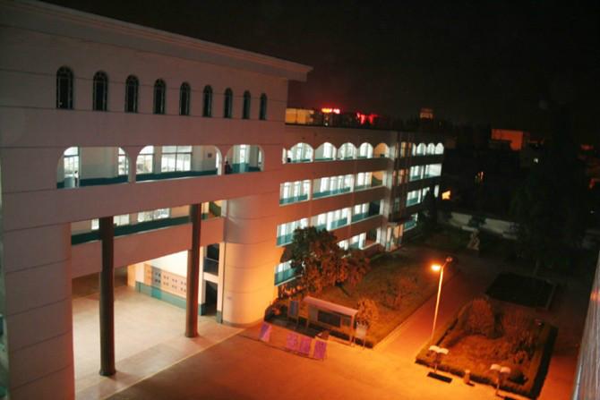 江苏省运河中学