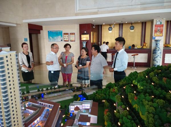 民建省委组织"五学三贡献"学习… 民建省委学习贯彻毕节试验区全面