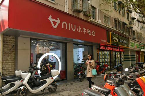 10.17摄影;上海小牛电动车五星级旗舰店