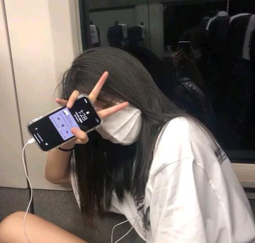 第515期|优质女头:1223挡脸可爱小姐姐优质温柔女生头像