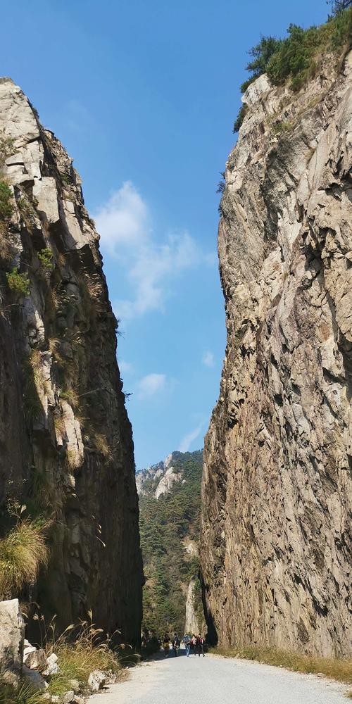 徒步白沙岭古道一九黄公路