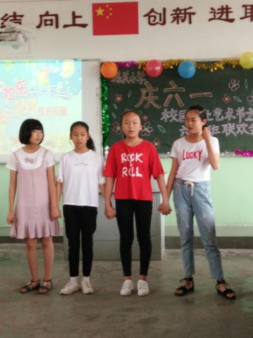 女生小合唱《但愿人长久》刘希怡,赵雨馨,温紫怡,涂依玲