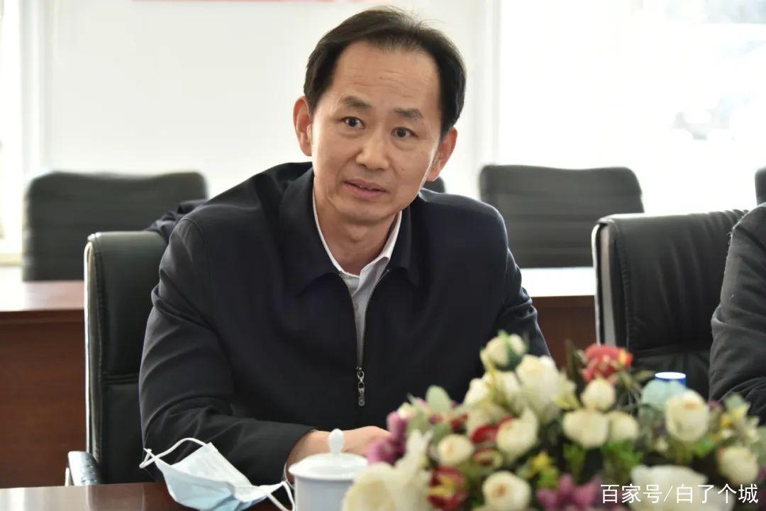 吉林省人大常委会副主任王绍俭赴洮北区挂牌督战脱贫攻坚工作