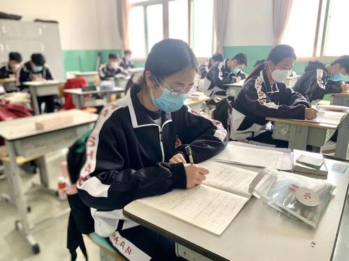 春风十里,恰逢校园有你,青岛海山学校开学啦