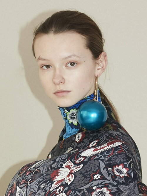 日本网友发巨型珍珠耳环图网友可以扔铅球了