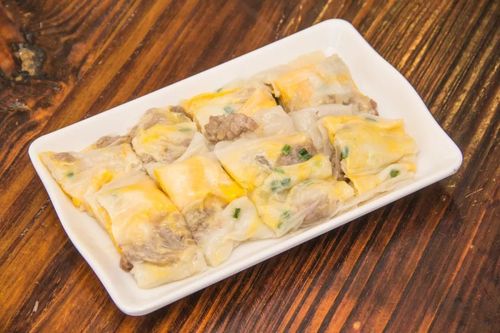 月30号 每天到店前10名 即可获赠品尝 2 任何时段到店消费 牛肉鸡蛋肠