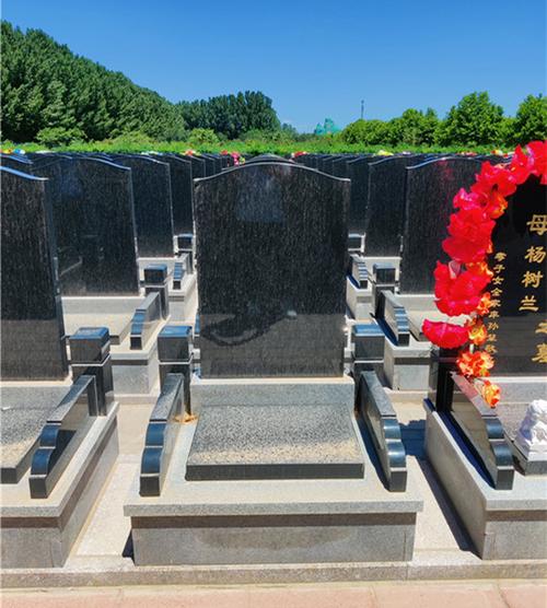 极乐园公墓价格多少钱?极乐园公墓公墓墓碑实景图片展示