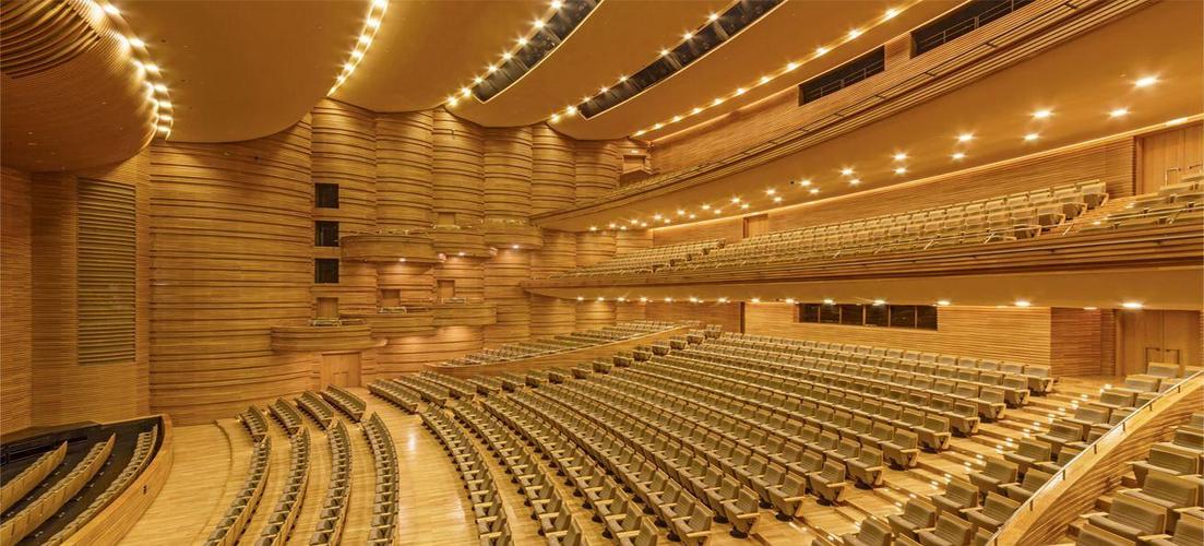 原创上海保利大剧院,魔都首座水景剧院,前所未见的建筑大片