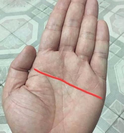 人无横财不富,手相出现竖纹一生横财有道,衣食无忧