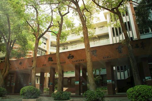 福建泉州外国语学校2021年春季开学致全体家长和同学的一封信