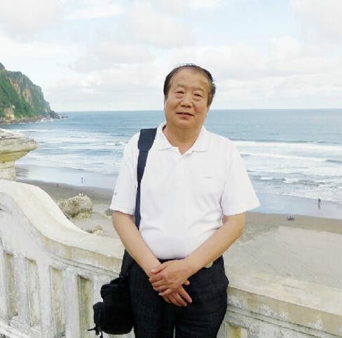雍进成