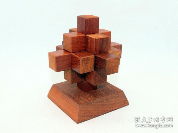 "九九归一"王尔文 玩 9根菠萝 鲁班 锁 红木 红花梨 居室摆件 建筑