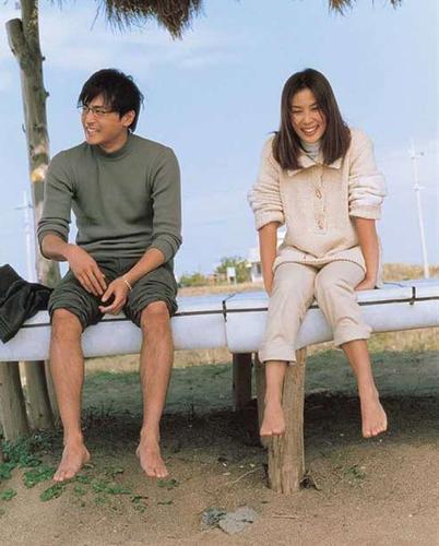 张东健高小英被曝下月结婚 双方公司并未否认