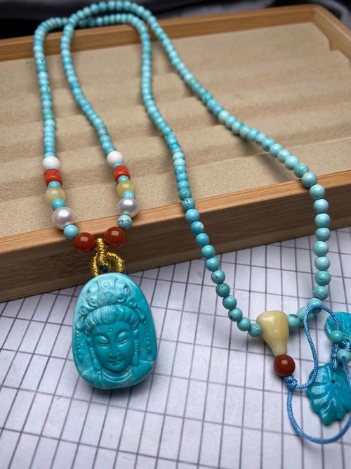 天然湖北原矿绿松石吊坠项链搭配天然南红象牙红珊瑚颜色如图配饰