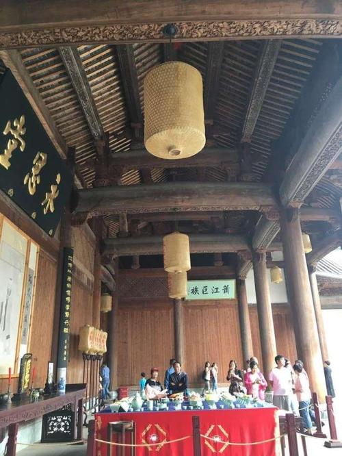 萧江巨族的宗祠,被誉为江南最好的宗祠,建筑面积大,用料极其考究.