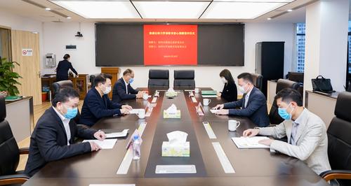 澳康达董事长陈祥发致辞启动仪式现场,董事长陈祥发在致辞中表达了澳