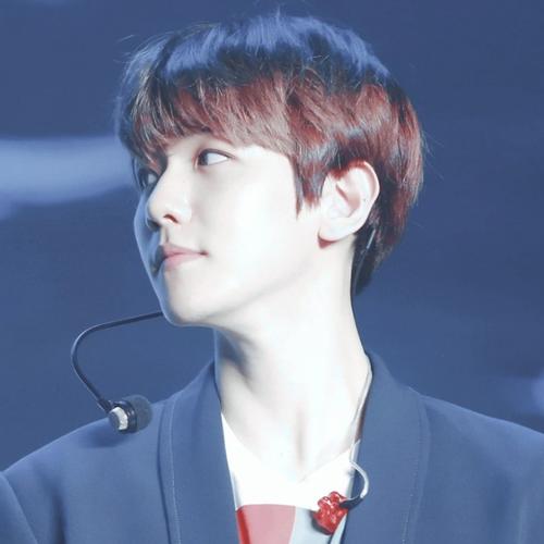 边伯贤情侣头像.by晗昏wink.