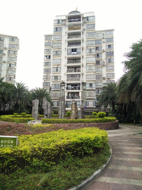 桂林叠彩区 叠彩 碧水嘉园 1室2厅1卫2台 4/7f 50平米