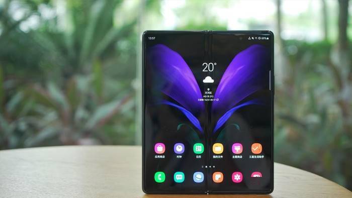 未来已来,三星galaxy z fold2 5g隐藏不住的设计美学