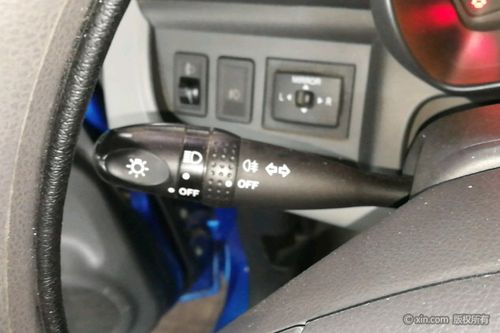 铃木 奥拓 2013款 1.0 自动 豪华型全价3.80万