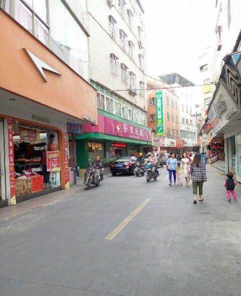 出租湖里安兜两房一厅,可拎包入住.