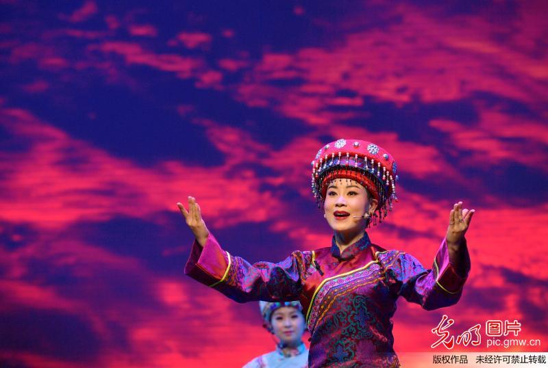 湖北恩施:大型土家族历史剧《唐崖土司夫人》公演
