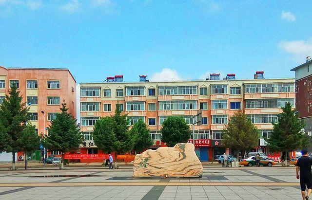 面积不大本事却不小,既有高铁又有高速|双丰镇|小镇|面积_新浪新闻