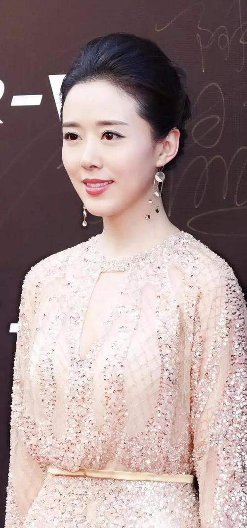 女星气质写真——颜丹晨