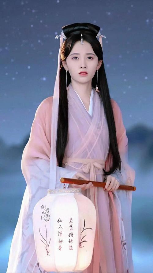 《花戎》鞠婧祎的造型好仙好清灵