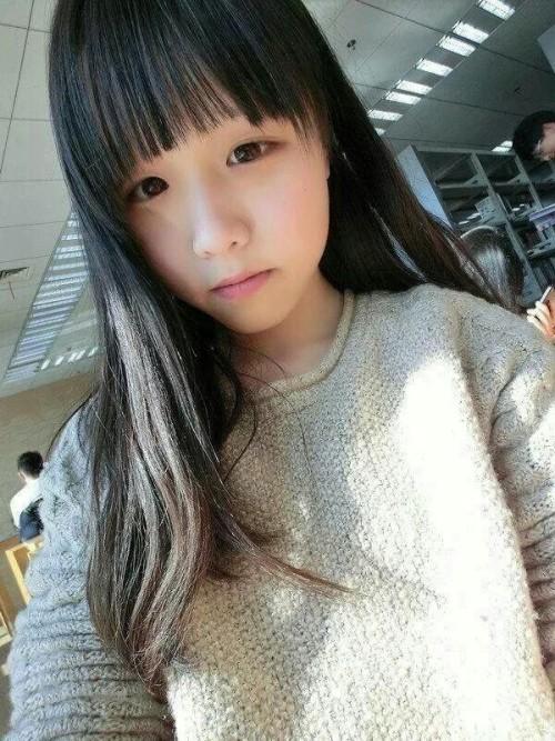 谁给几张好看的女生照片 越多越好