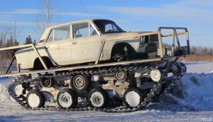 牧马人都弱爆了 看俄罗斯人的履带汽车