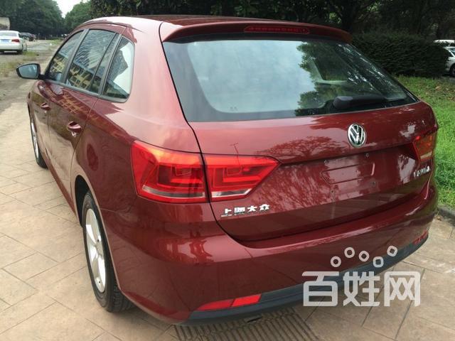 大众朗行1.6mt 枣红色