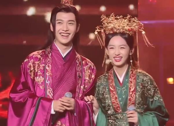 《山河令》演唱会:顾湘曹蔚宁完婚,温客行却把红绳落在"鬼谷"