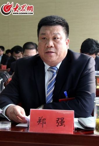 日照实验高中校长郑强:应禁止中小学生带手机进校