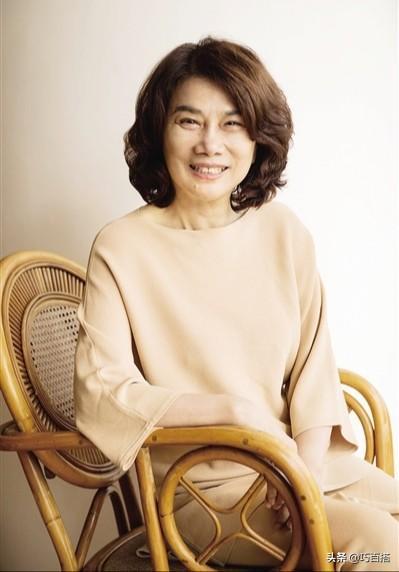 老年穿搭还得看董明珠67岁穿衣真有风格堪称女强人穿衣典范