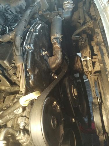 这种发动机皮带怎么安装