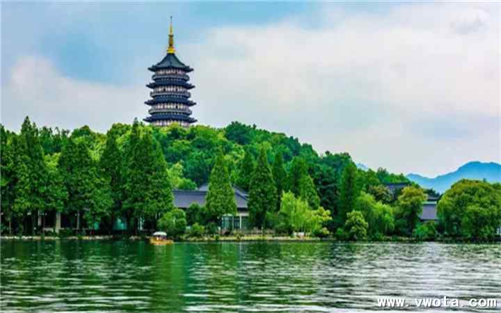 杭州西湖旅游攻略杭州旅游必去景点推荐