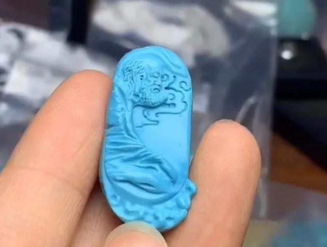 750元,高瓷高蓝绿松石雕件,带回家!他心动了