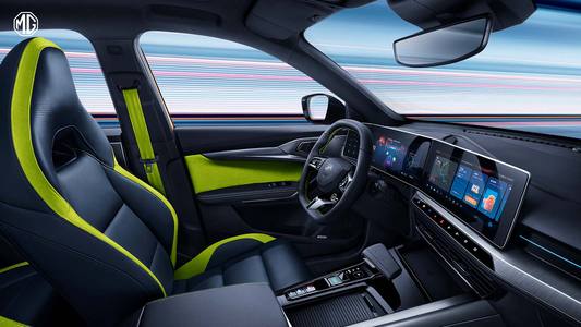 MG ONE 硬核沉浸智舱